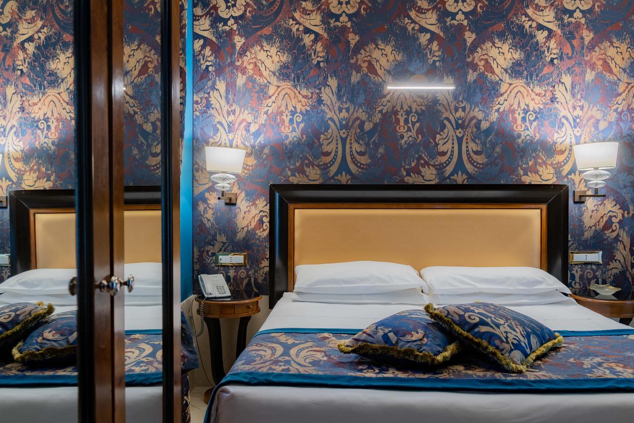 Double Room in Internal Courtyard - Ground Floor,664738212:JPEG