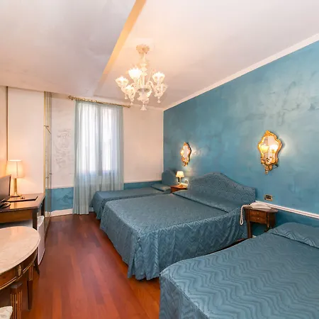 Hotel Pantalon-2