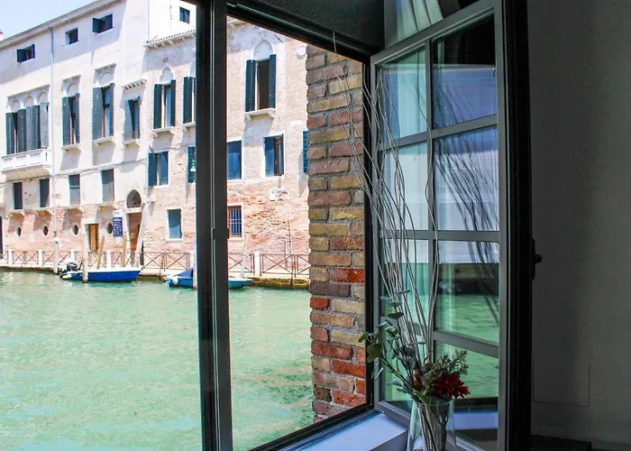 Casa de huéspedes: Al Canal Regio - Guest House