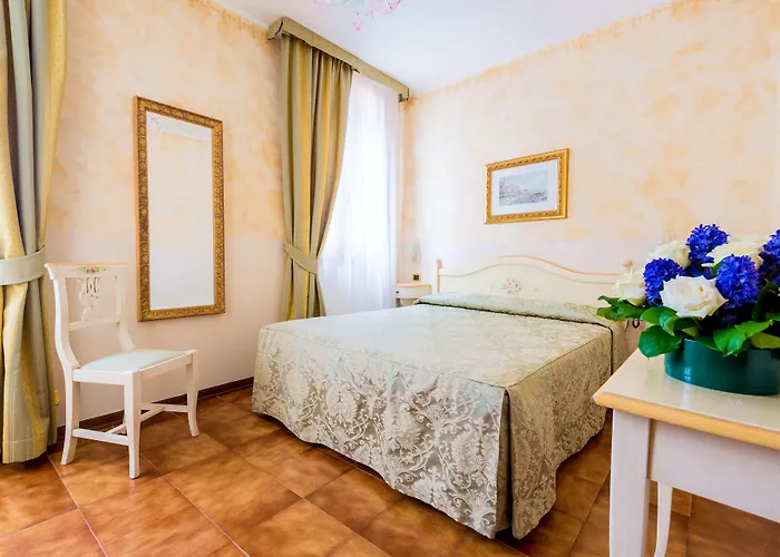 Hotel Mercurio