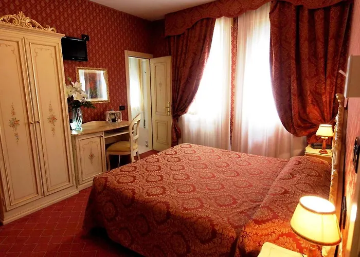 Hotel Mignon
